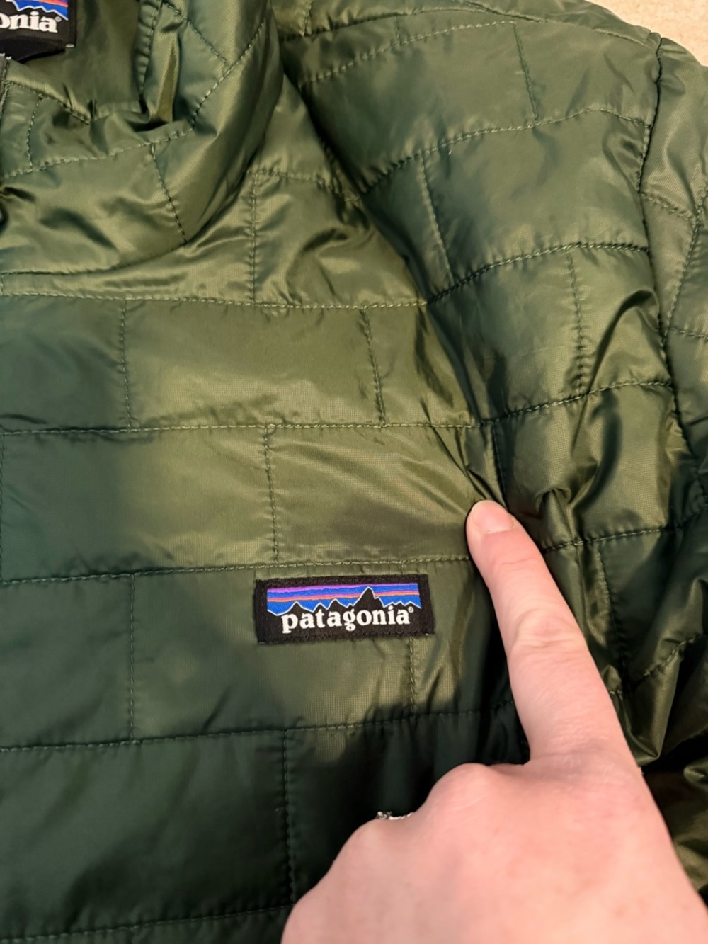 Patagonia Men’s Nano Puff Lightweight Quilted Jacket - Picture 5 of 5
